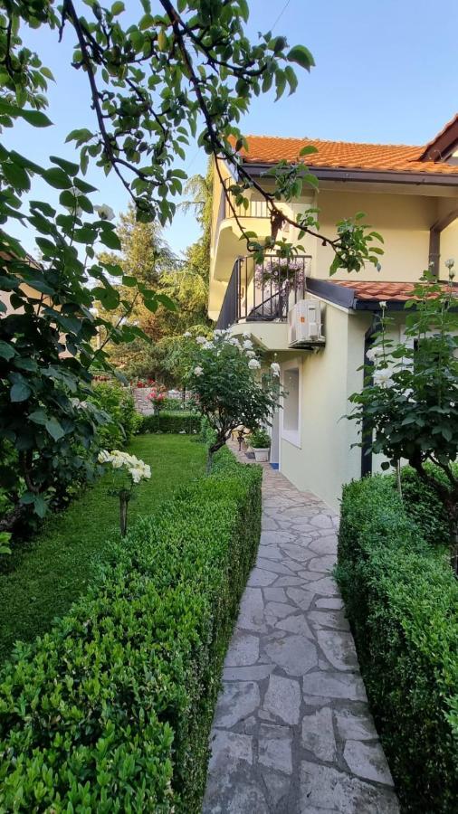 Apartman L&M Cetinje Esterno foto